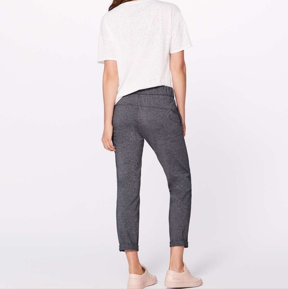 Lululemon Stripes On The Fly Pants - Picture 1 of 7